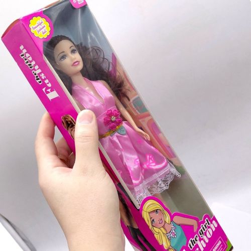 Лялька серії "Fashion Girl" (ЧОРНО-РОЖЕВА)